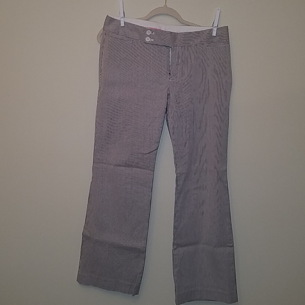 GAP Modern Fit Flare Striped Pants